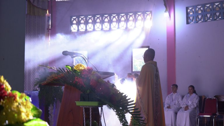 Mendukung Transformasi Digital Gereja: Lingkotech Kembangkan Website Resmi Paroki Merombok